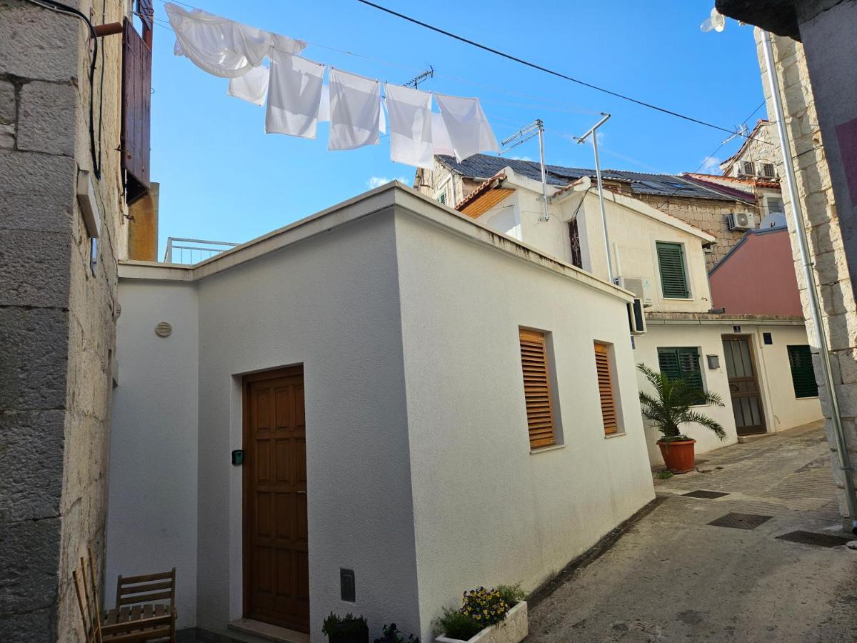 Apartament Heritage Stone Split